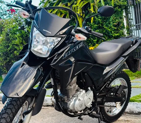 BROS 2024 MOTO EXTRA EMPLACADA 2026 LEIA O ANÚNCIO COMPLETO