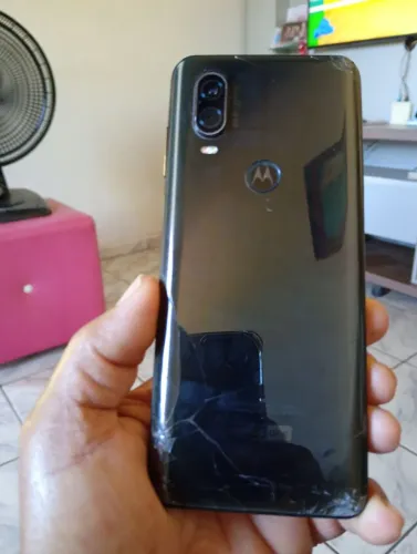 Celular Motorola one vídeo 128 GB