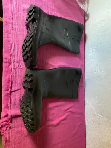 Bota de Borracha de Cano Alto / Trabalho