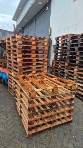 Pallet de madeira