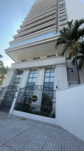 Apartamento sem acabamento a venda 400m2- 4 suítes -5 vagas de garagem- Umarizal - Belém -