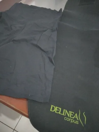 Faixa cinta e macaquinho esporte