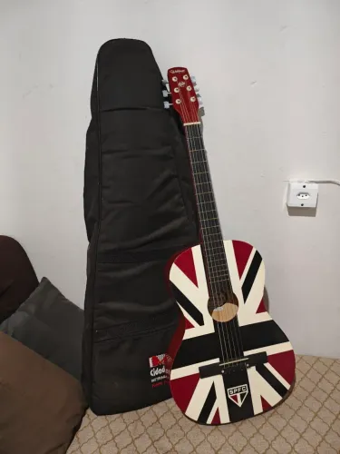 Violão Waldman do São Paulo (com capa)