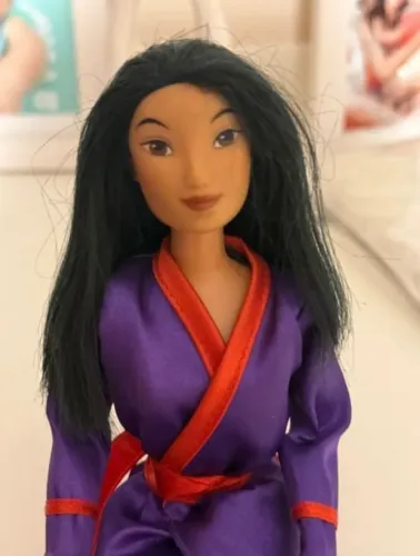 Boneca Barbie Mulan Secret Hero Disney 1998