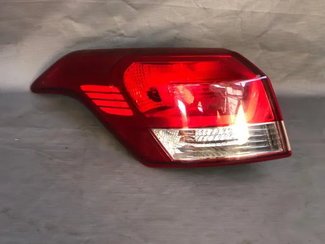 Lanterna Traseira Esquerda Hyundai Creta