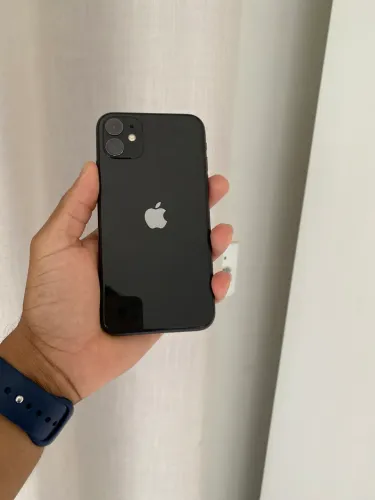 iPhone 11 64gb 900$ reais