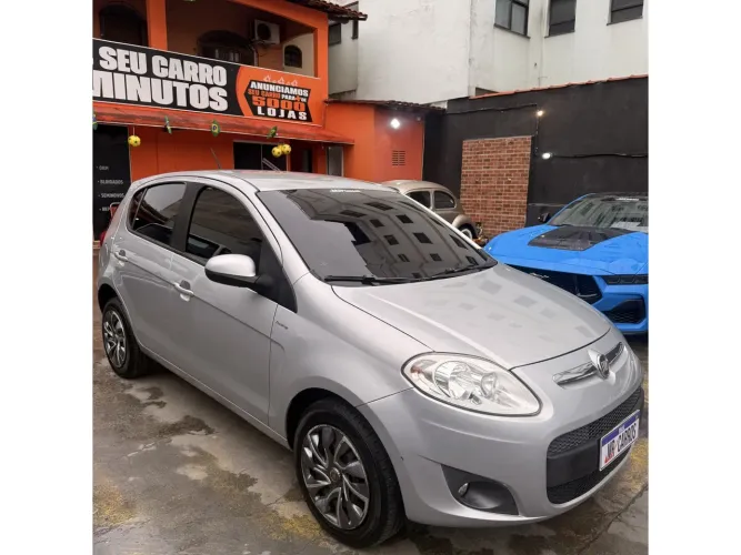 Fiat Palio Essence 1.6 Flex 16V 5P 2013