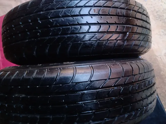Pneu 165/70/13 Champiro GT Radial 