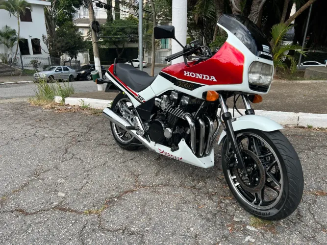 Honda CBX 750F hollywood