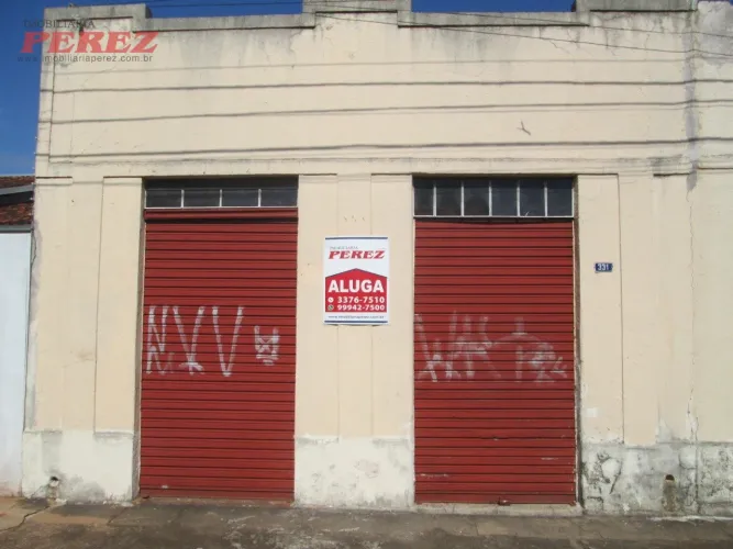 Sala para alugar na Rua Araicas, centro de Londrina