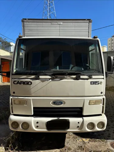 Caminhão Ford/Cargo 815 E