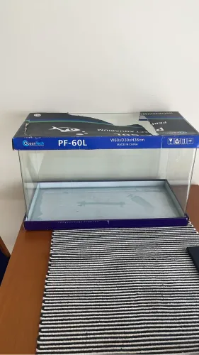 Aquário OceanTech de 64 litros