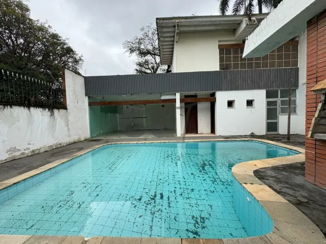 Casa Térrea - 4 Dormitórios (Suítes) à Venda no Alto da Boa Vista - São Paulo/SP