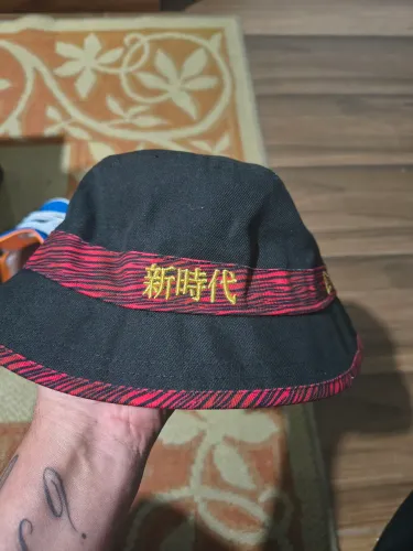 Vendo chapéu New era
