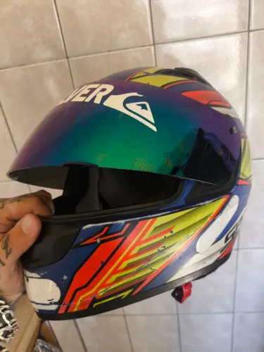 Capacete Spark fechado