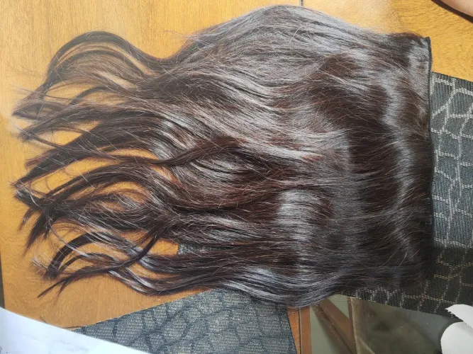 Cabelo humano com tic tac 