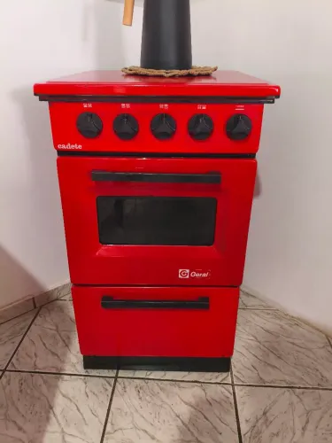 Fogão antigo funcionando só revisar