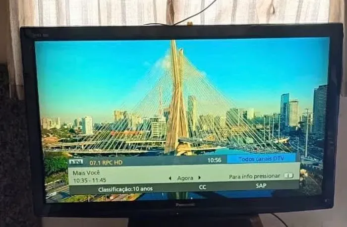 Tv digital Panasonic 42"