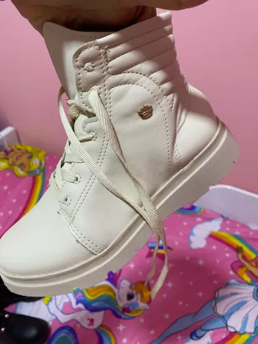 Botas