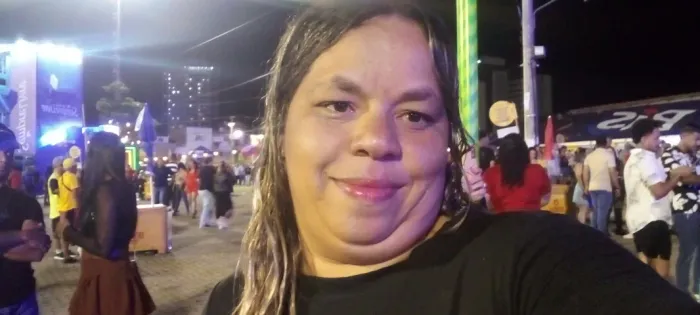 faxineira/babá 