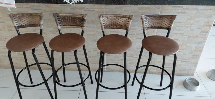 Kit 4 Banqueta Alta Premium Reforçada Para Festas Lazer