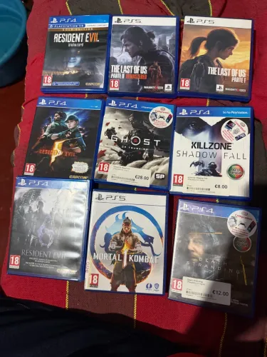 Ps5 com jogos e dois comandos