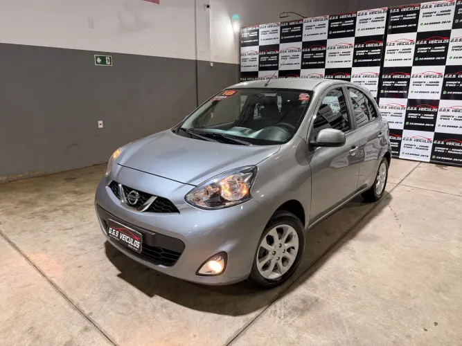 Nissan March SV 1.6 16V Flexstart 5P Mec. 2018