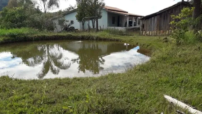 sitio em jacui m.g 47 mil metros 320.000.00 ( pau-mac )
