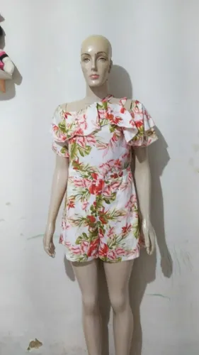Roupas pra brechó 