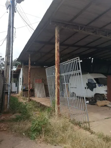 Lote com barraco incra 9