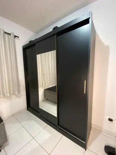 Guarda Roupa