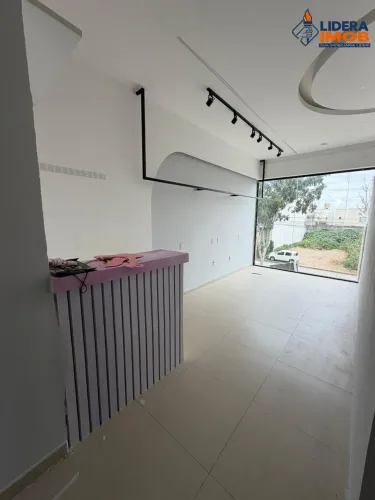 Loja comercial para Locação, Sim, Feira de Santana, 1 sala, 1 banheiro, 24m² área total.