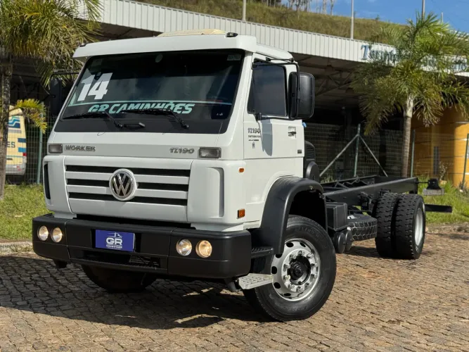 CAMINHÃO VW 17-190 WORKER 2014 NO CHASSI TODO ORIGINAL EXTRA
