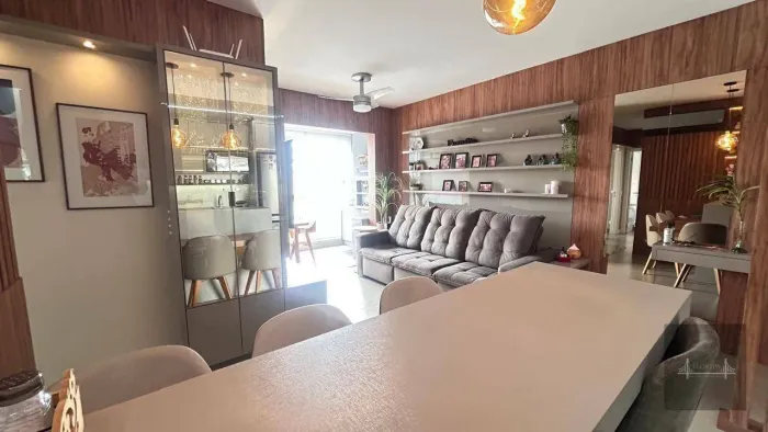 Apartamento com 3 dormitórios à venda, 97 m² por R$ 1.250.000,00 - Canasvieiras - Florianó