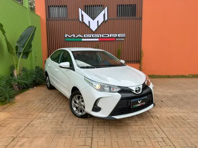 Toyota Yaris XS Sedan 1.5 Flex 16V 4P Aut. 2024