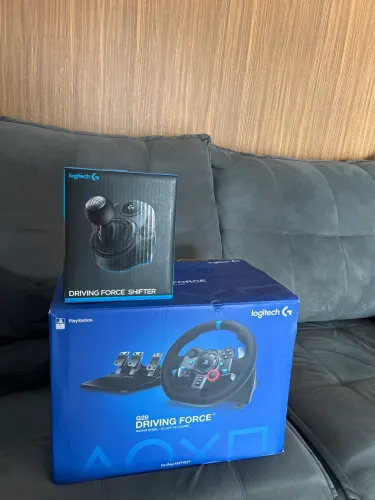 Combo Volante, Pedais e Cambio Logitech G29 SE Driving Force para PS5, PS4, PS3 e PC 