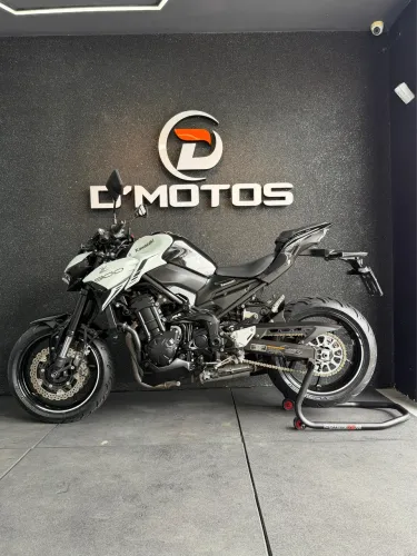 KAWASAKI Z900 - 2022 - IPVA 2026 PAGO!