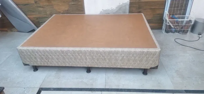 CAMA BOX DE CASAL