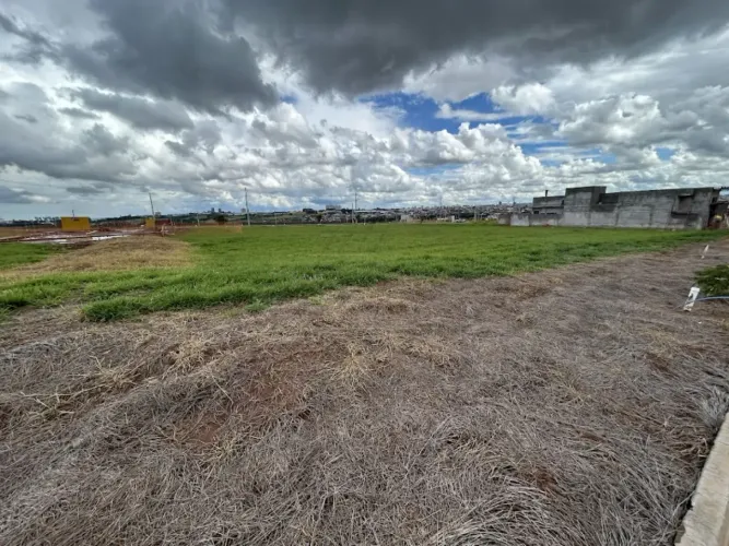 Terreno Residencial à venda no Condomínio Vila América em Nova Odessa