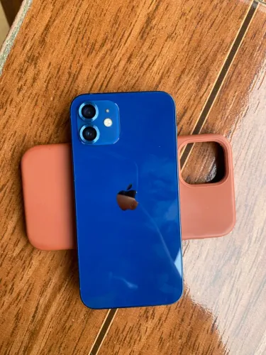 iPhone 12