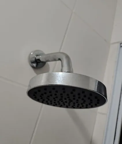 CHUVEIRO DECA FLEX REDONDO DE PAREDE CROMADO