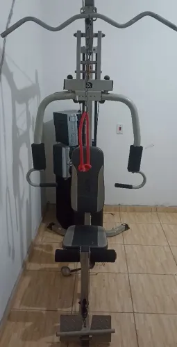 Aparelho de musculação
