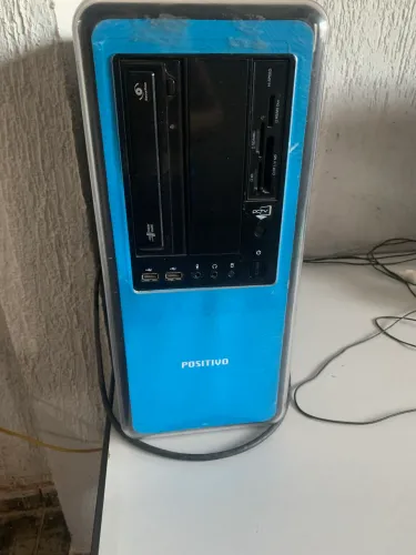 Pc. Completo ( Computador Positivo)