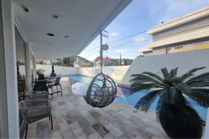 Apartamento mobiliado para Locação anual em Cabeçudas - Itajaí