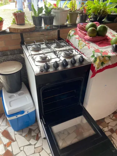 Fogão Brastemp 4 bocas vidro temperado usado 