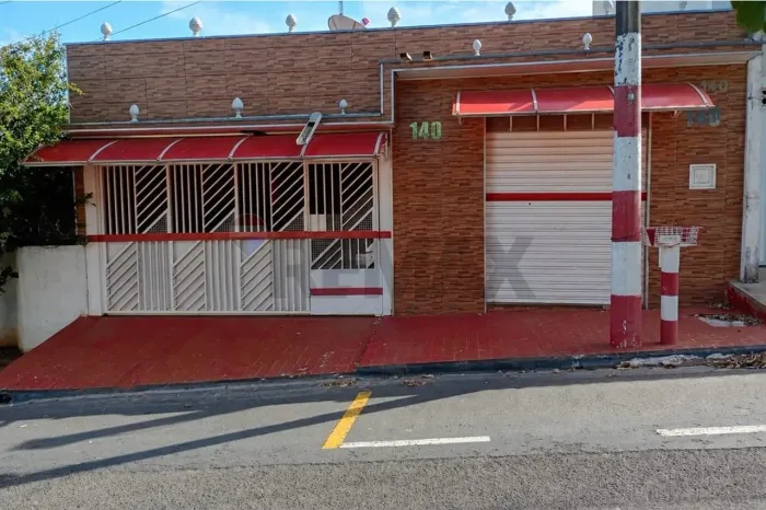 Casa com comércio à venda Jardim Bom Viver