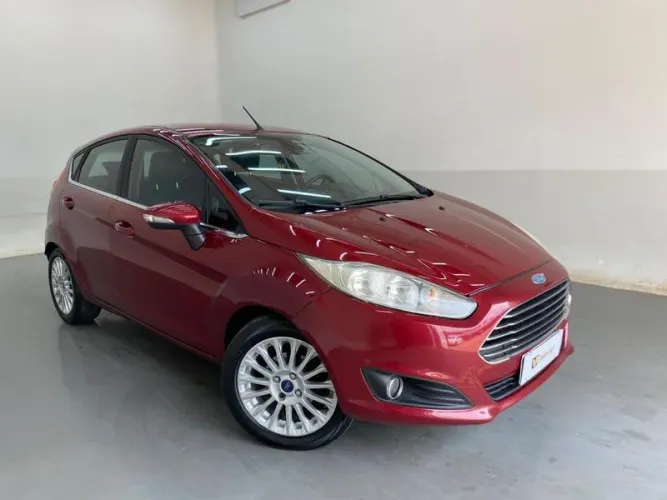 Ford Fiesta Titanium 1.6 16V Flex Power Shift 2015