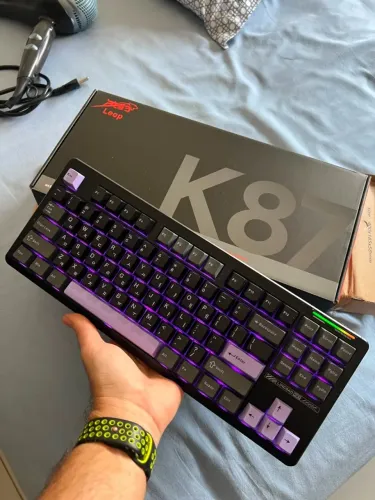 Teclado Mecânico Lingbao K87 RGB (sem fio) - Praticamente Zero (1mês de uso)
