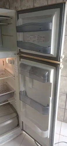 Geladeira 127 voltes 400 litros 