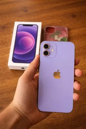 Vendo iPhone 12 64GB